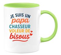 quotedazur - Mug Humour Papa Chasseur Voleur De Bisous Cadeau Drôle Et Personnalisé Idée Originale Pour Tasse Humoristique À Offrir