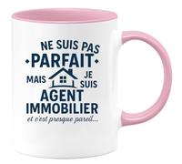 quotedazur - Mug Humour Pas Parfait Mais Agent Immobilier, C’Est Presque Pareil Idée Cadeau Originale Tasse Pour Au Travail