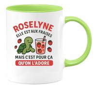 quotedazur - Mug Humour Roselyne Elle Est Aux Fraises Mais C'est Pour Ca Qu'on L'adore - Cadeau Original Tasse Humour Aux Fraises Pour Elle