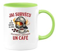 quotedazur - Mug j'ai survécu à une garde de 24h, cela mérite largement un café - Tasse Cadeau Pompier Femme - Vert/Céramique
