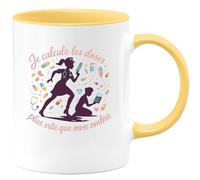 quotedazur - Mug Je calcule les doses plus vite que mon ombre - Tasse Cadeau Infirmière Femme - Jaune/Céramique