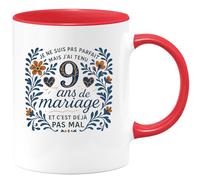 quotedazur - Mug je ne suis pas parfait mais j'ai tenu 9 ans de mariage et c'est déjà pas mal - Tasse Cadeau Noces de Faïence Homme - Rouge/Céramique