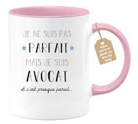 quotedazur - Mug Je Ne Suis Pas Parfait Mais Je Suis Avocat - Cadeau Humour Métier Travail - Idée Cadeau Pot De Départ Chef Mutation - Tasse Cadeau Retraite Noël Au Bureau