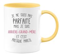 quotedazur - Mug Je Ne Suis Pas Parfaite Mais Arrière-Grand-Mère Cadeau Future Surprise Annonce Grossesse Garçon/Fille Naissance Bébé Anniversaire Jaune/Céramique