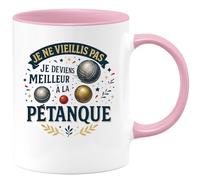 quotedazur - Mug Je ne vieillis pas, je deviens meilleur à la pétanque - Tasse Cadeau Pétanque Homme - Rose/Céramique