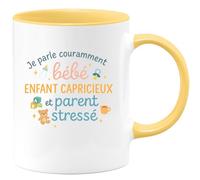 quotedazur - Mug Je parle couramment bébé, enfant capricieux et parent stressé - Tasse Cadeau Nounou Femme - Jaune/Céramique