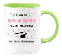 quotedazur - Mug Je Suis Une Aide-Soignante Pas Magicienne Mais Fais Des Merveilles Vert/Céramique