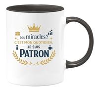 quotedazur - Mug Les miracles ? C'est mon quotidien, je suis Patron - Tasse Cadeau Patron Homme - Noir/Céramique