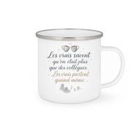 quotedazur - Mug Les vrais savent qu'on était plus que des collègues. Les vrais partent quand même - Tasse Cadeau Départ collègue - Blanc/Emaillé