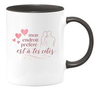 quotedazur - Mug mon endroit préféré est à tes côtés - Tasse Cadeau Saint-Valentin, Amour, Couple Femme - Noir/Céramique