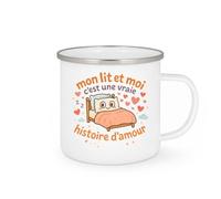 quotedazur - Mug mon lit et moi c'est une vraie histoire d'amour - Tasse Cadeau Humour Femme - Blanc/Emaillé