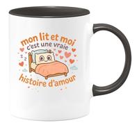 quotedazur - Mug mon lit et moi c'est une vraie histoire d'amour - Tasse Cadeau Humour Femme - Noir/Céramique