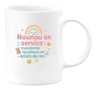 quotedazur - Mug Nounou en service : transforme les pleurs en éclats de rire - Tasse Cadeau Nounou Femme - Blanc/Céramique