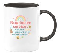 quotedazur - Mug Nounou en service : transforme les pleurs en éclats de rire - Tasse Cadeau Nounou Femme - Noir/Céramique