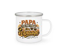 quotedazur - Mug Papa, t'es pas vieux, t'es vintage - Tasse Cadeau Anniversaire Femme - Blanc/Emaillé