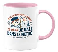 quotedazur - Mug Parisien depuis 3 jours et déjà je râle dans le métro - Tasse Cadeau Humour Homme - Rose/Céramique