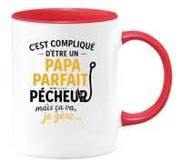 quotedazur - Mug Personnalisé C'Est Compliqué D'Être Un Papa Parfait Et Pêcheur, Mais Je Gère Avec Fierté. Cadeau Tasse Pour Noël Futur Anniversaire - Rouge/Céramique