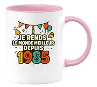 quotedazur - Mug Personnalisé Humour Je Rends Le Monde Meilleur Depuis 1985, Un Cadeau Unique Idée Parfaite Tasse Originale Vintage Pour Homme - Rose/Céramique