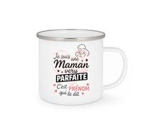 quotedazur - Mug Personnalisé Humour Je Suis Une Maman Très Parfaite, C'Est Prénom Qui Le Confirme Cadeau Original Idéal Tasse Pour Et Unique À Offrir - Blanc/Émaillé