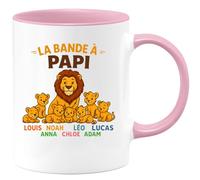 quotedazur - Mug Personnalisé Humour La Bande À Papi Louis Noah Anna Léo Lucas Chloé Adam Cadeau Original Unique Tasse Avec Prénoms Pour Grand- Père - Rose/Céramique