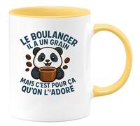 quotedazur - Mug Personnalisé Humour Le Boulanger A Son Grain, C’Est Pour Ça Qu’On L’Adore, Unique Et Drôle Idée Cadeau Noël Originale Tasse Tous Les Amoureux Du Métier - Jaune/Céramique