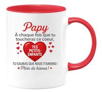 quotedazur - Mug Personnalisé Humour Papy, À Chaque Fois Que Tu Toucheras Ce Coeur, Tes Petits- Enfants Sauras Nous T'Aimons Plein De Bisous Cadeau Original Idéal Tasse Amour - Rouge/Céramique