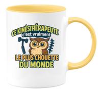 quotedazur - Mug Personnalisé Kinésithérapeute Le Plus Chouette Du Monde Cadeau Tasse Pour Noël Sympa - Jaune/Céramique
