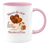 quotedazur - Mug Personnalisé Noces De Cuir Anniversaire 2 Ans Mariage Nicolas Élise 15/08/2024 Cadeau Tasse Pour Noël - Rose/Céramique