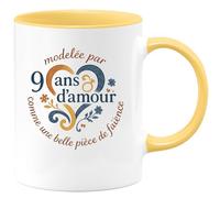 quotedazur - Mug Personnalisé Tasse Cadeau Original Humour Noël Modelée Par Anniversaire 9 Ans 2016 D'Amour Comme Une Belle Pièce De Faïence - Jaune/Céramique
