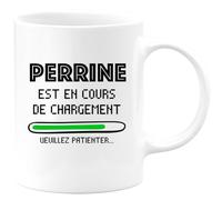 quotedazur - Mug Personnalisé Tasse Cadeau Original Humour Noël Perrine Est En Cours De Chargement Veuillez Patienter - Blanc/Céramique