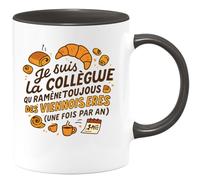 quotedazur - Mug Personnalisé Tasse Humour Je Suis La Collègue Qui Ramène Toujours Des Viennoiseries (Une Fois Par An) Cadeau Noël Original Départ - Noir/Céramique