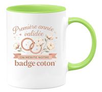 quotedazur - Mug Première année validée, on mérite notre badge coton - Tasse Cadeau Noces de coton Femme - Vert/Céramique