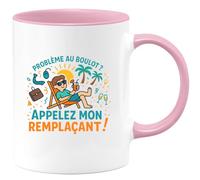 quotedazur - Mug Problème au boulot ? Appellez mon remplaçant ! - Tasse Cadeau Retraite Homme - Rose/Céramique