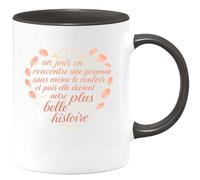 quotedazur - Mug un jour on rencontre une personne sans même le vouloir et puis elle devient notre plus belle histoire - Tasse Cadeau Saint-Valentin, Amour, Couple Femme - Noir/Céramique