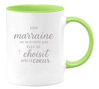 quotedazur - Mug une marraine ne se trouve pas elle se choisit avec le coeur - Tasse Cadeau Baptême Demande Future Marraine Femme - Vert/Céramique
