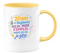 quotedazur - Mug20 ans et toujours pas de mode d'emploi, mais ça va je gère - Tasse Cadeau 20 ans Femme - Jaune/Céramique