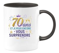 quotedazur - Mug70 ans et je peux encore vous surprendre - Tasse Cadeau 70 ans Femme - Noir/Céramique