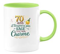 quotedazur - Mug70 ans et toujours pas sage, c'est mon charme - Tasse Cadeau 70 ans Femme - Vert/Céramique