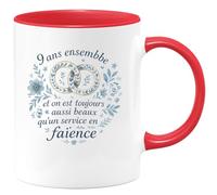 quotedazur - Mug9 ans ensemble et on est toujours aussi beaux qu'un service en faïence - Tasse Cadeau Noces de Faïence Femme - Rouge/Céramique