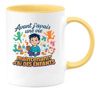 quotedazur - MugAvant j'avais une vie, maintenant j'ai des enfants - Tasse Cadeau Humour Femme - Jaune/Céramique