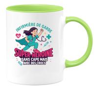 quotedazur - MugInfirmière de garde : super-héroïne sans cape mais avec des Crocs - Tasse Cadeau Infirmière Femme - Vert/Céramique