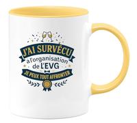 quotedazur - MugJ'ai survécu à l'organisation de l'EVG, je peux tout affronter - Tasse Cadeau Témoin de mariage Homme - Jaune/Céramique