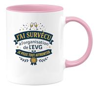 quotedazur - MugJ'ai survécu à l'organisation de l'EVG, je peux tout affronter - Tasse Cadeau Témoin de mariage Homme - Rose/Céramique