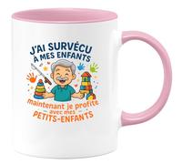 quotedazur - MugJ'ai survécu à mes enfants, maintenant je profite avec mes petits-enfants - Tasse Cadeau Papy Homme - Rose/Céramique