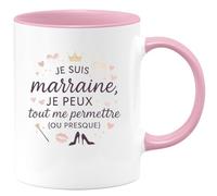 quotedazur - MugJe suis marraine, je peux tout me permettre (ou presque) - Tasse Cadeau Marraine Femme - Rose/Céramique
