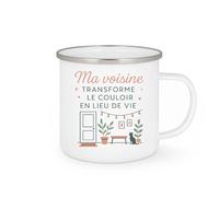 quotedazur - MugMa voisine transforme le couloir en lieu de vie - Tasse Cadeau Voisine Femme - Blanc/Emaillé