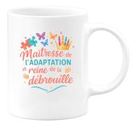 quotedazur - MugMaîtresse de l'adaptation et reine de la débrouille - Tasse Cadeau AESH Femme - Blanc/Céramique