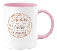 quotedazur - MugMamie : distributrice officielle de bisous et de bonbons - Tasse Cadeau Mamie Femme - Rose/Céramique