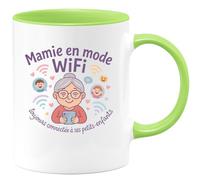 quotedazur - MugMamie en mode WiFi : toujours connectée à ses petits-enfants - Tasse Cadeau Mamie Femme - Vert/Céramique