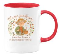 quotedazur - MugMamie jardinière : je cultive l'amour et les tomates cerises - Tasse Cadeau Mamie Femme - Rouge/Céramique